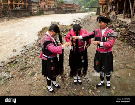 huangluo village|yao women of china.